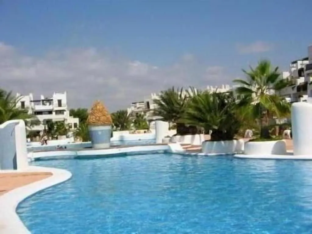 Marina Dor - Cala Egos- Sunny Ground Floor Apartment With Large Garden Cala d'Or