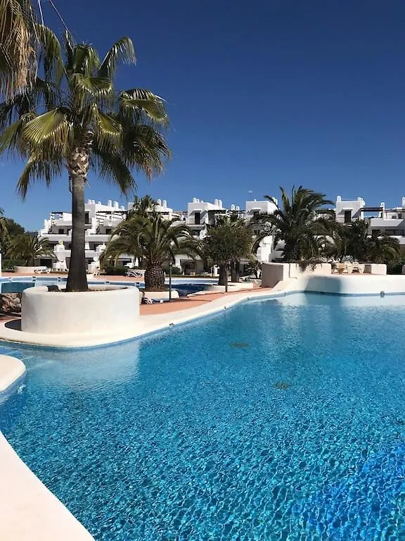 Marina Dor - Cala Egos- Sunny Ground Floor Apartment With Large Garden Cala d'Or