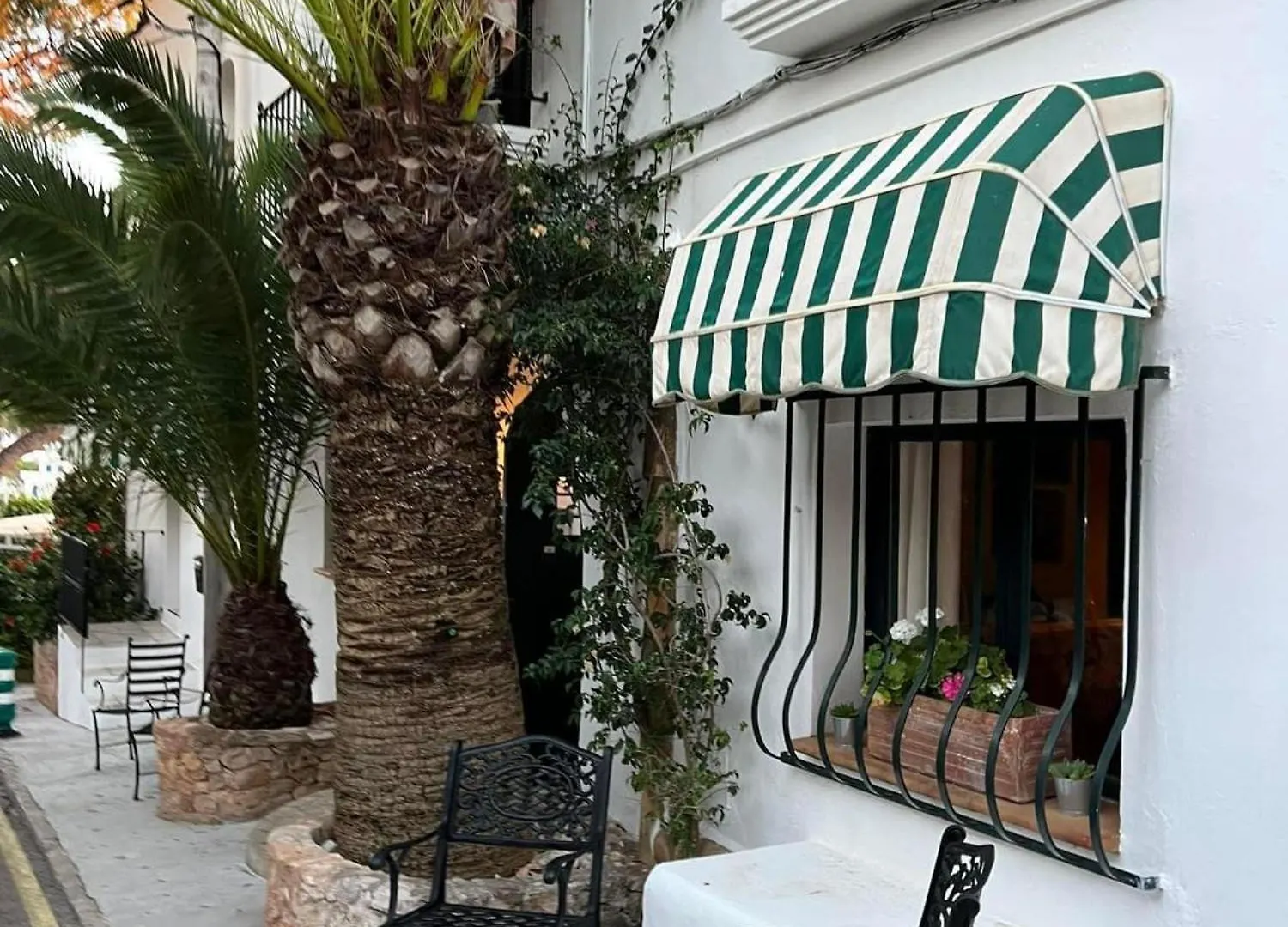 Marina Dor - Cala Egos- Sunny Ground Floor Apartment With Large Garden Cala d'Or  0*, Cala d'Or (Mallorca) Spain
